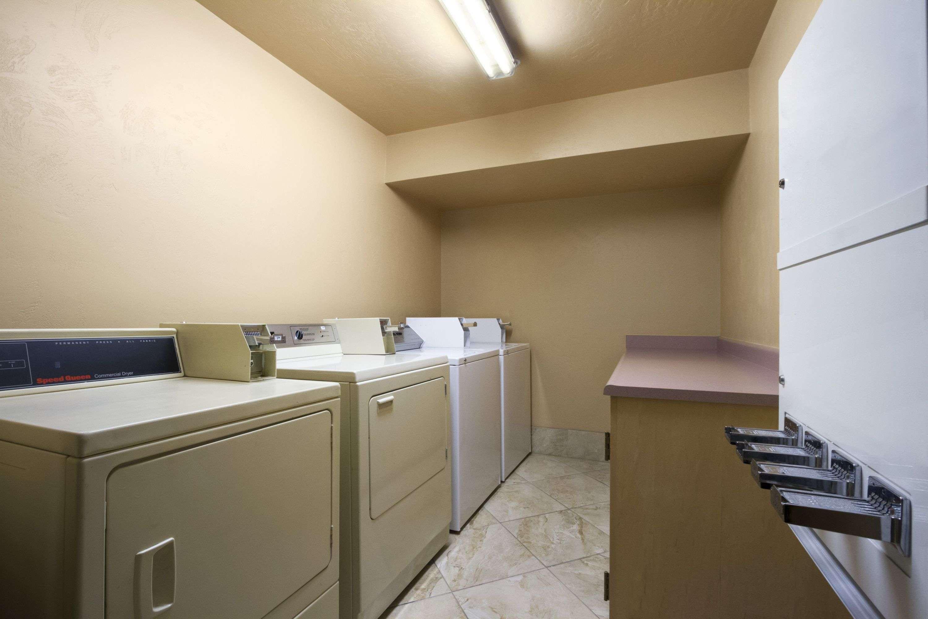 Motel Super 8 By Wyndham Kennewick Exterior foto