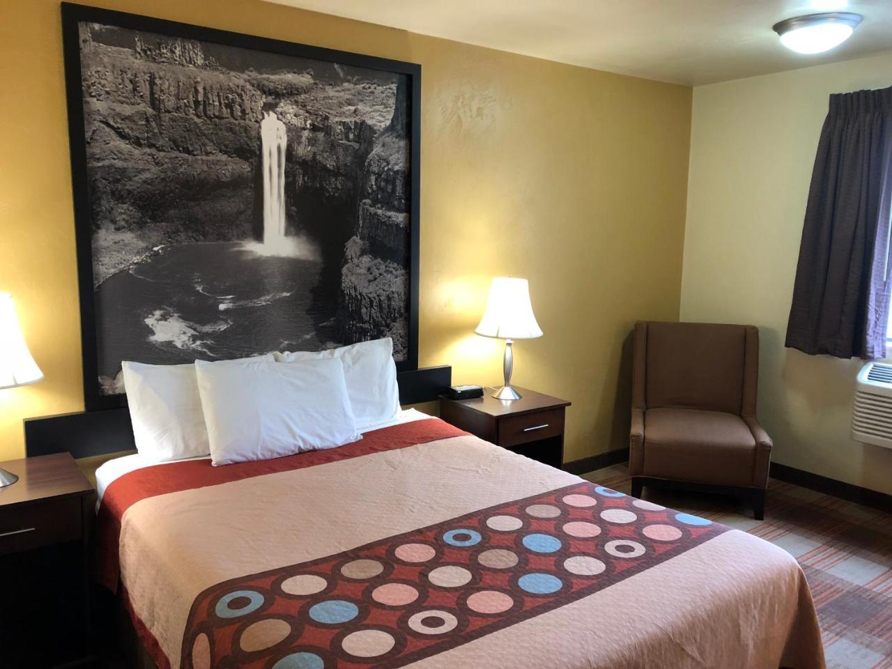 Motel Super 8 By Wyndham Kennewick Exterior foto